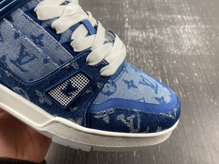 LV SNEAKER LOW FOR-LV4