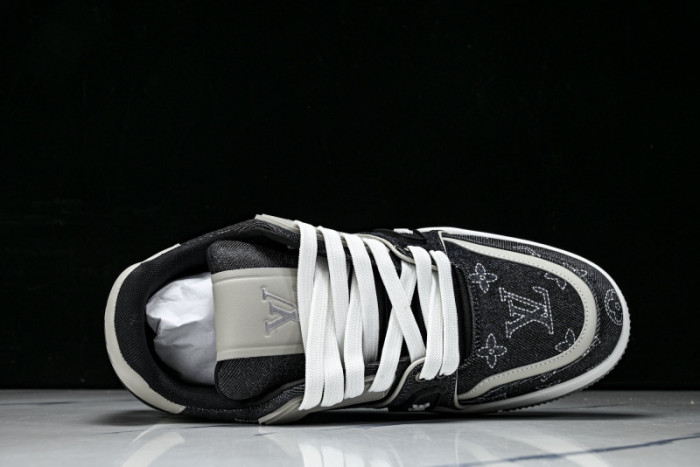 LV SNEAKER TRAINER FOR-LV382