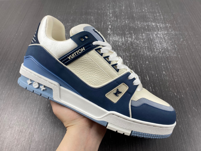 LV SNEAKER LOW  12142