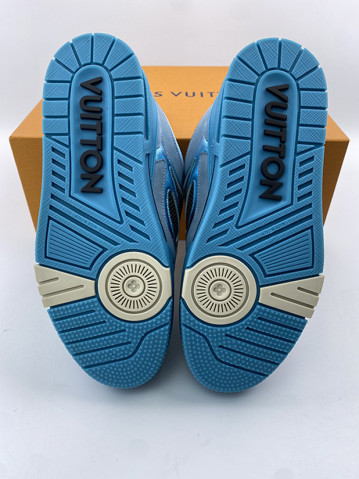 LV SNEAKER LOW 121502