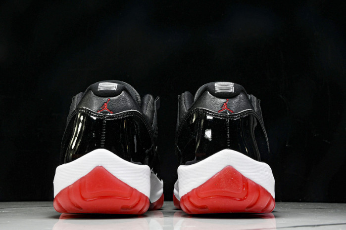 Air Jordan 11 Low Bred FV5104-006