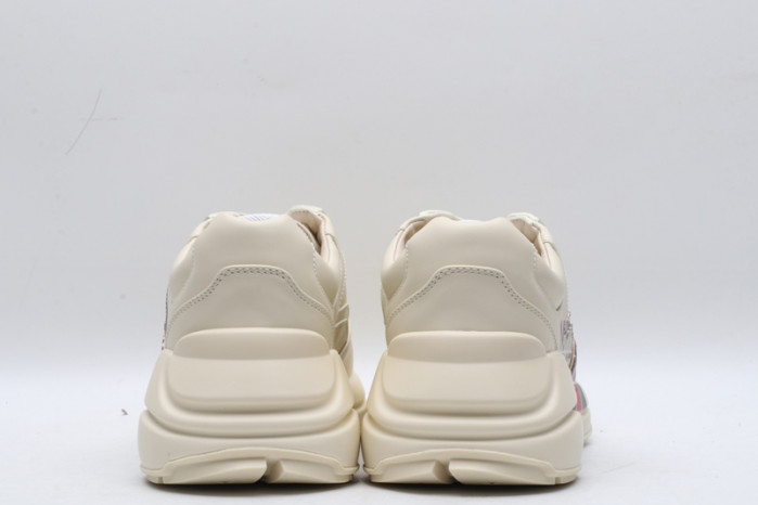 Gv*c  sneaker