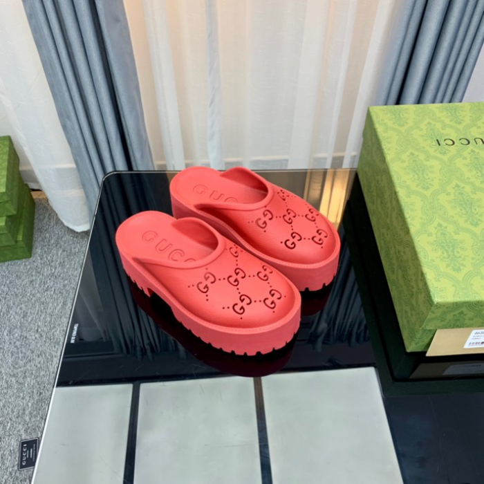 Gv*c slippers