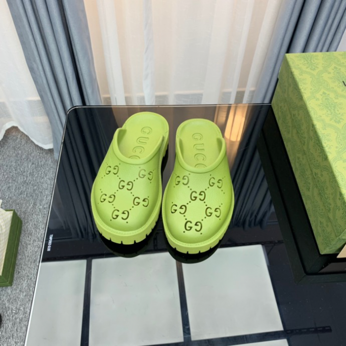 Gv*c slippers
