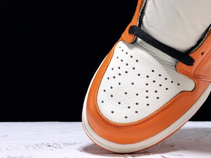 Air Jordan 1 Retro High OG “Reverse Shattered Backboard” 555088-113