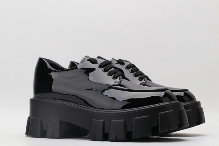 PRA shoes