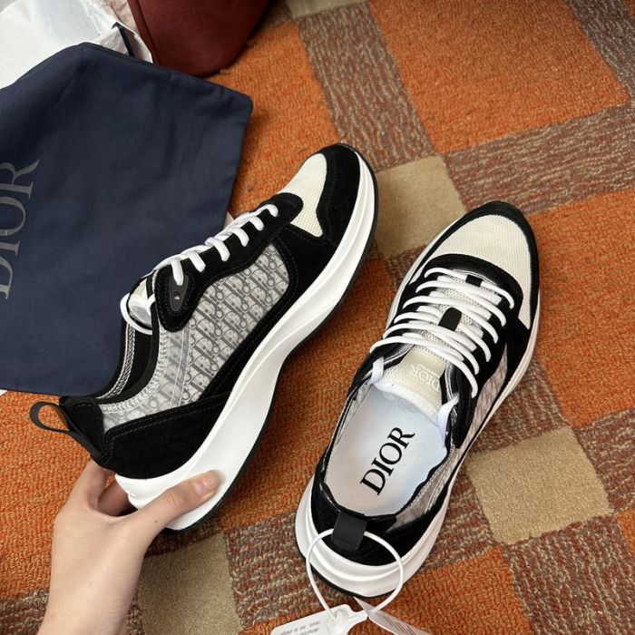 D10R B25 SNEAKER B25-02