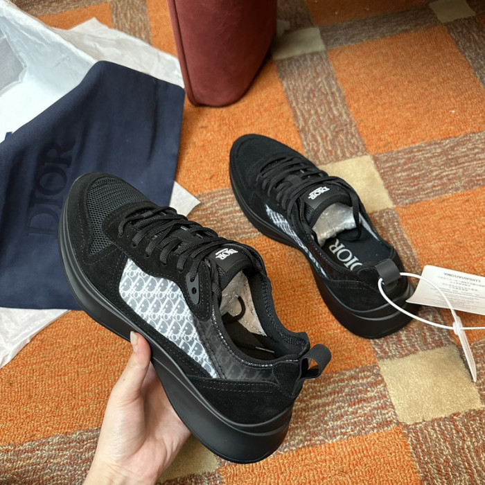 D10R B25 SNEAKER B25-15