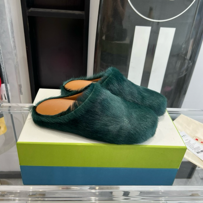 MARNI *  070811