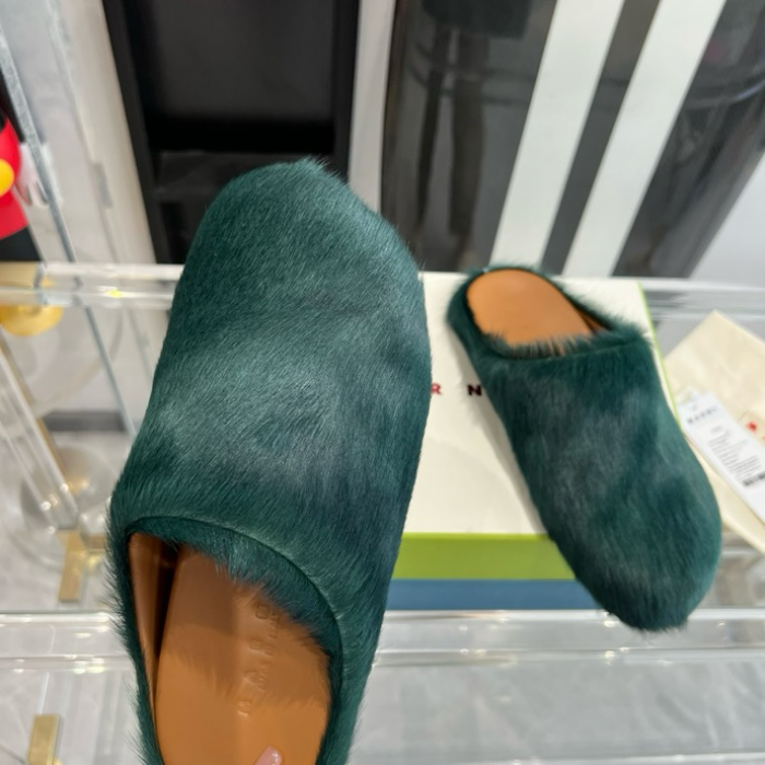 MARNI *  070811