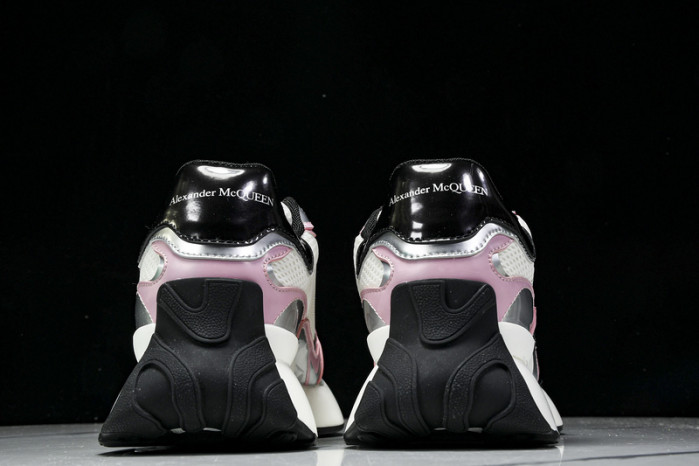 MQ Sneakers