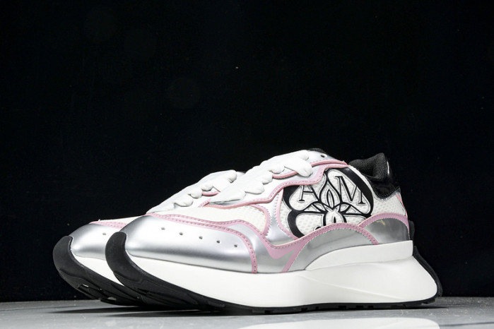 MQ Sneakers