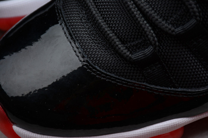 Jordan 11 Retro Low Bred  528895-012