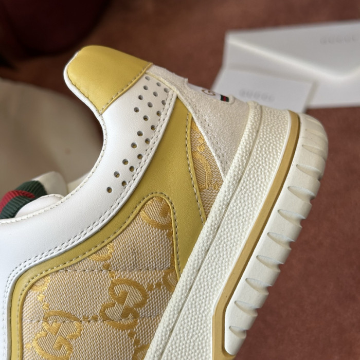 Gv*c sneaker