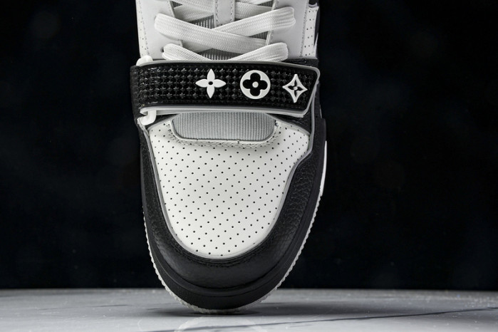 LV SNEAKER TRAINER FOR-LV258