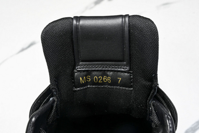 LV SNEAKER TRAINER FOR-LV268