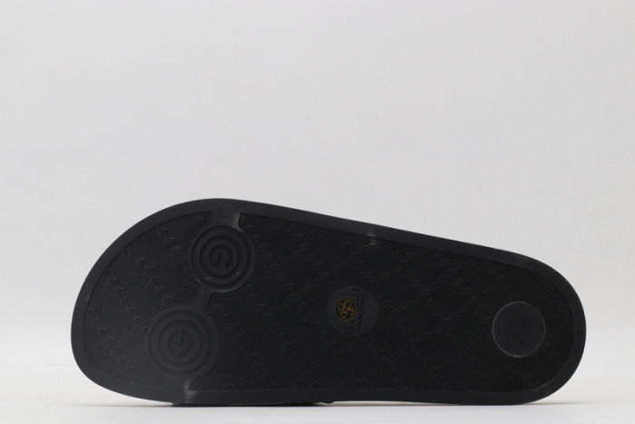 Gv*c slippers