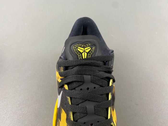 Nike Kobe 8 555286-077