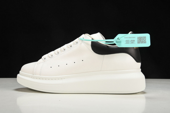 MQ Sneakers