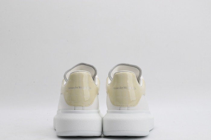 MQ Sneakers