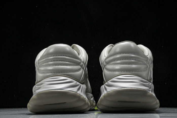 Gv*c ripple sneaker
