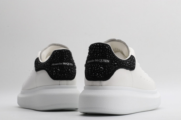 MQ Sneakers