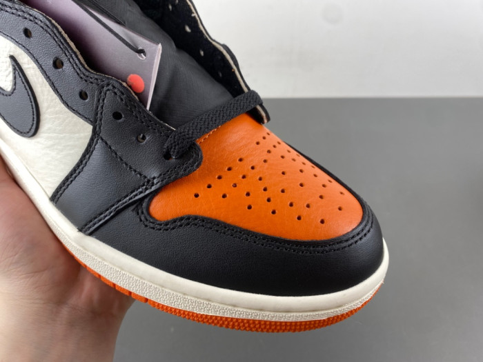 Air Jordan 1 High OG “Shattered Backboard”  DZ5485-008