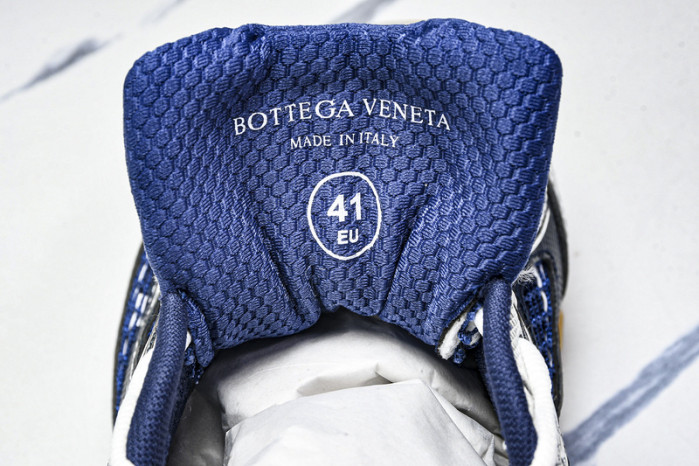 b0tt*ga Ven*ta  sneaker