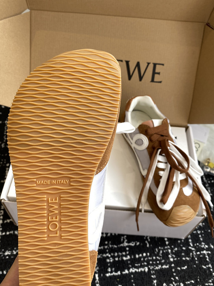 L*0ewe Ballet Runner LW-FOR18