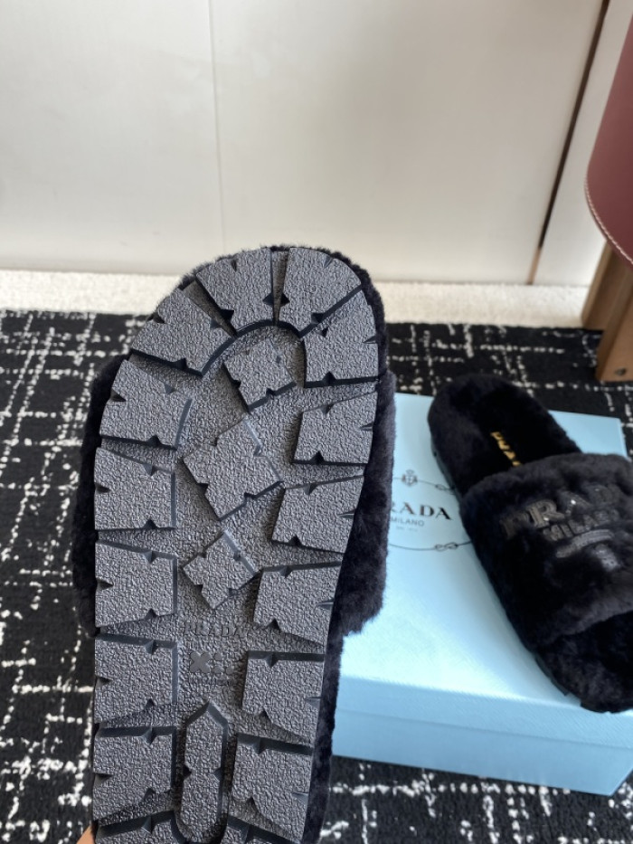 PRA*DA  SLIPPERS