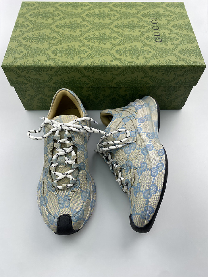 Gv*c sneaker