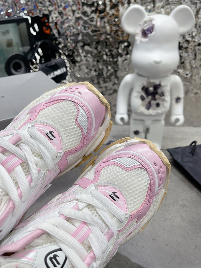 BLCG RUNNER    082701