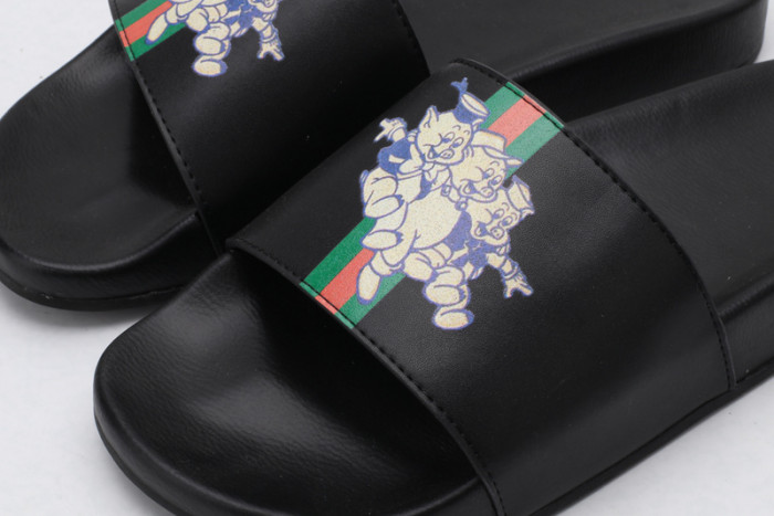 Gv*c slippers