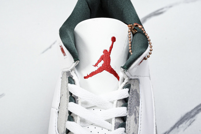 Air Jordan 3 “Wings” HM6993-100