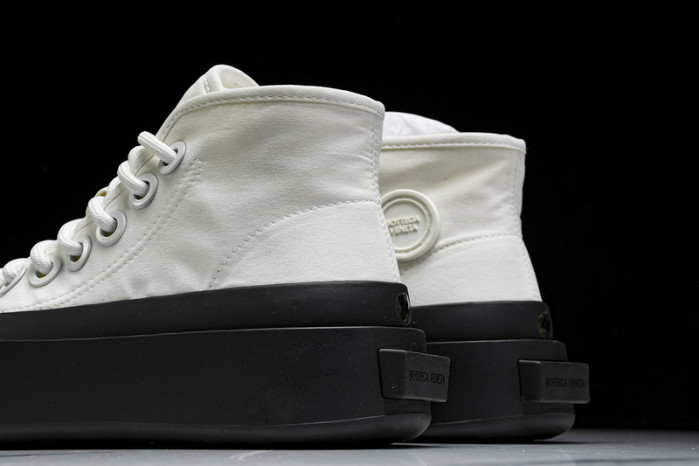 b0tt*ga Ven*ta  jumbo sneaker