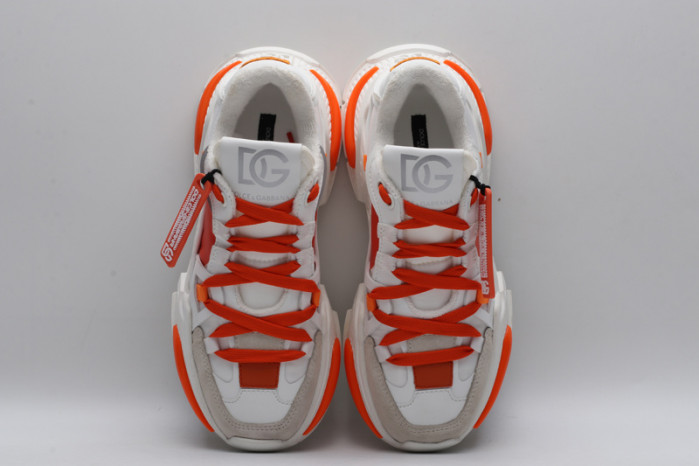 DG SNEAKERS 052503