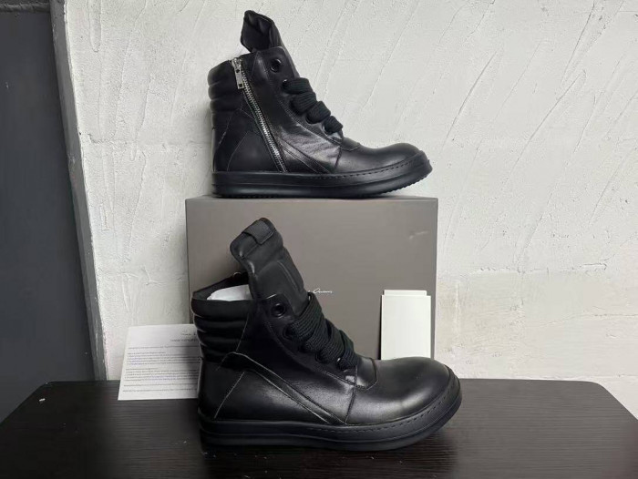 Rick 0wens Sneakers
