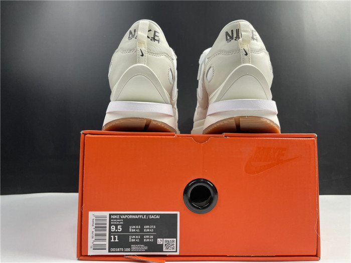 Nike Vaporwaffle Sacai Sail Gum DD1875-100