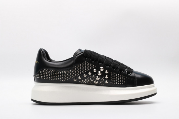 MQ Sneakers
