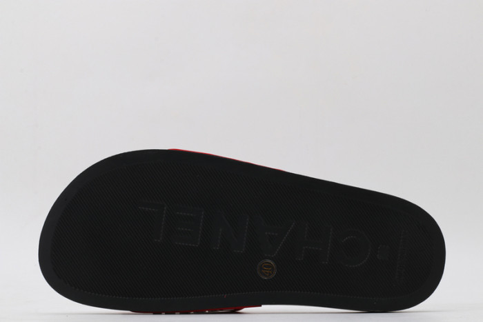 CH*NEL SLIPPERS