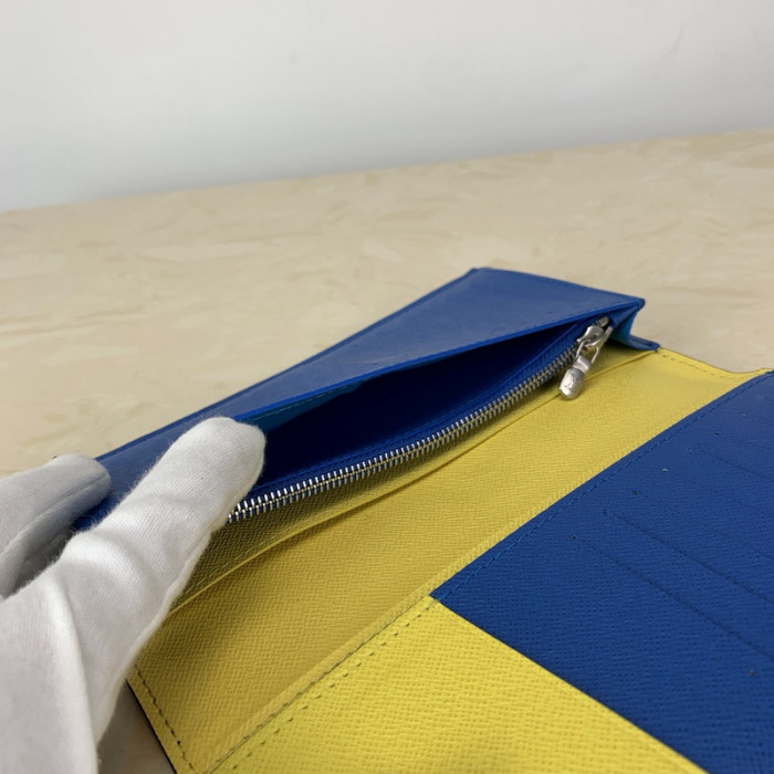 LouiV Wallet