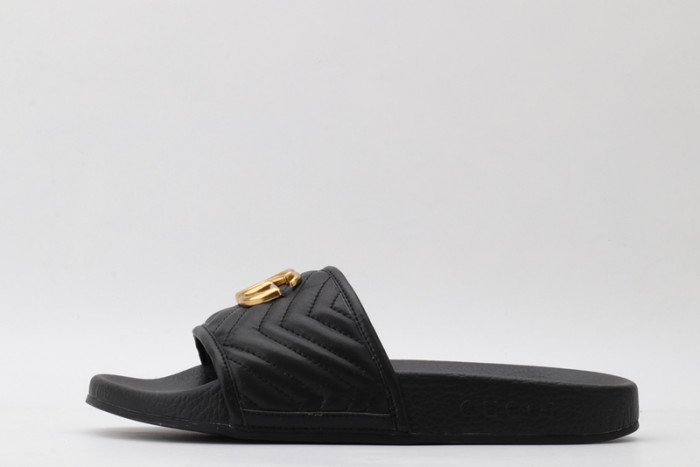 Gv*c slippers