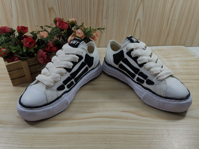 amiri x Ma1s0n mihara yasuhiro am-022701