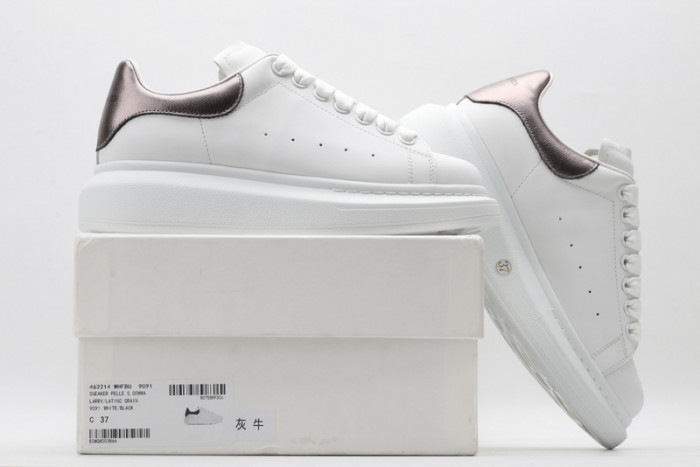 MQ Sneakers