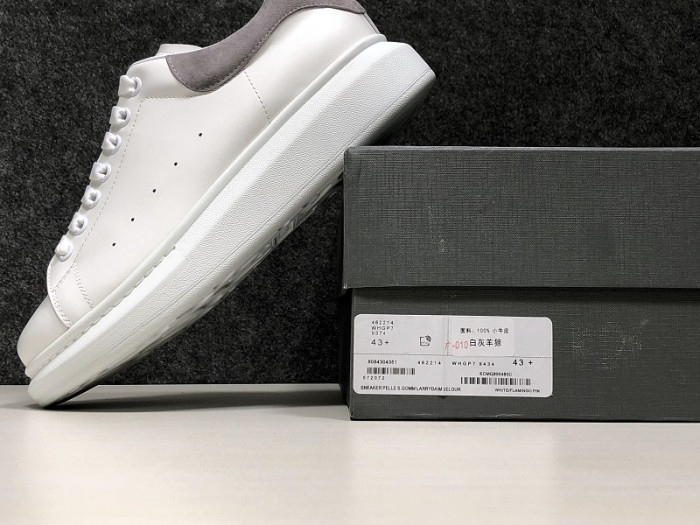 MQ Sneakers