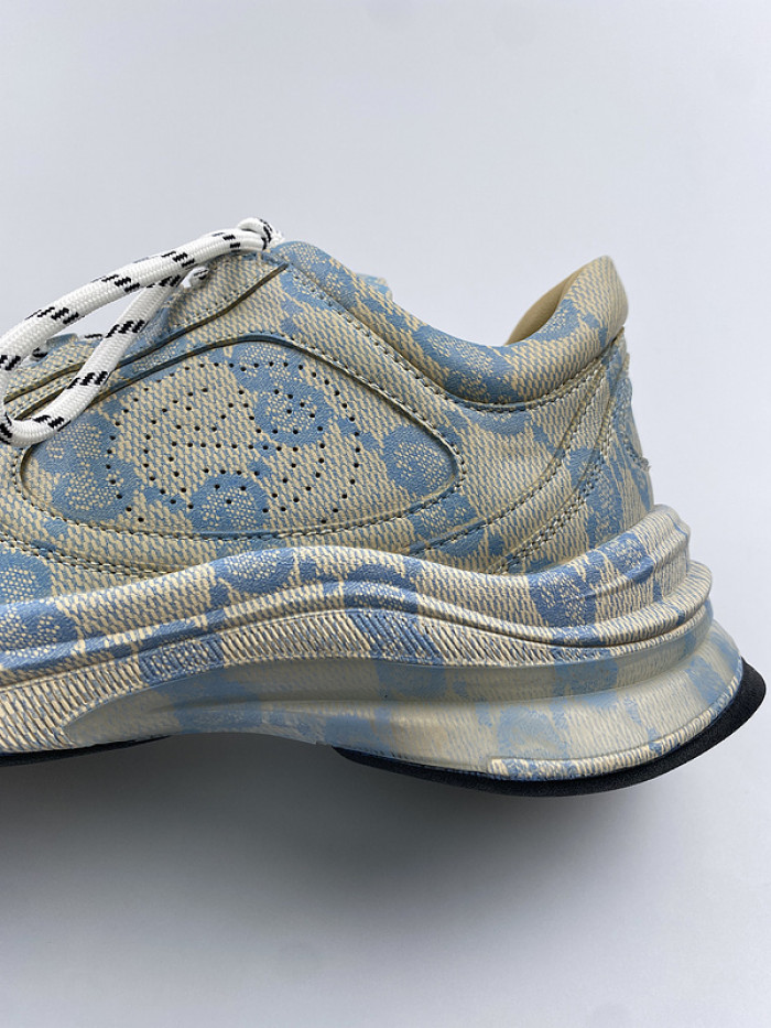 Gv*c sneaker
